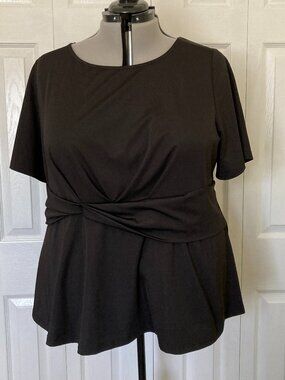 Agnes Orinda Short Sleeve Twist-Front Peplum Top 4x
